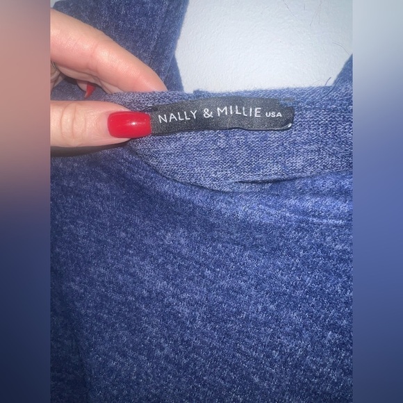 Nally & Millie Blue Super Soft Long Sleeve Hooded Pullover Sweater Small - Picture 3 of 5